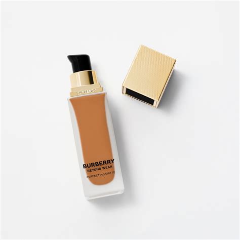 burberry beyond wear foundation|burberry matte glow foundation.